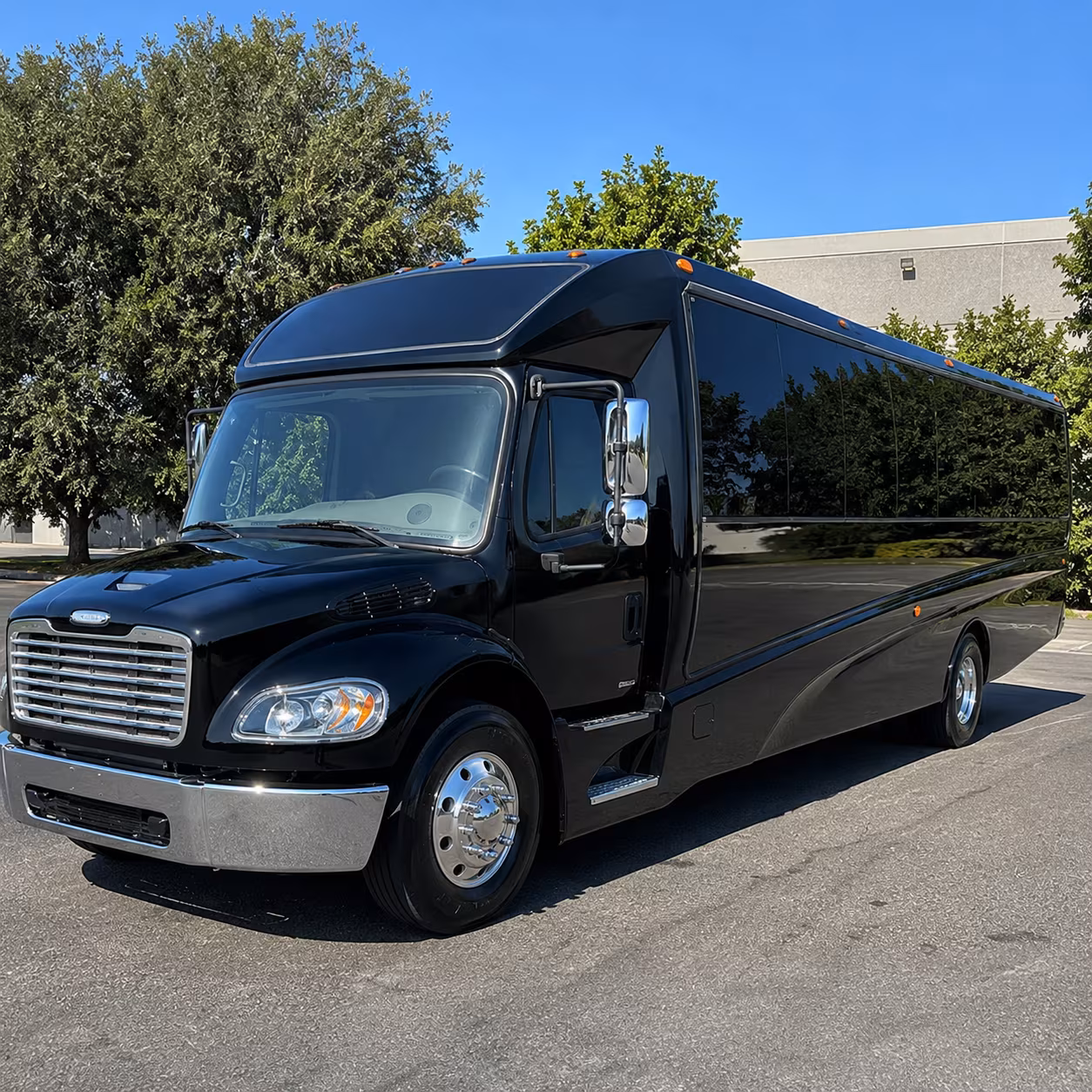boston 25 passenger minibus