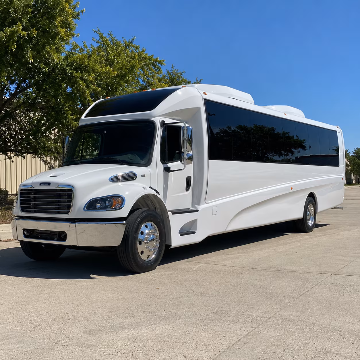 boston 30 passenger minibus